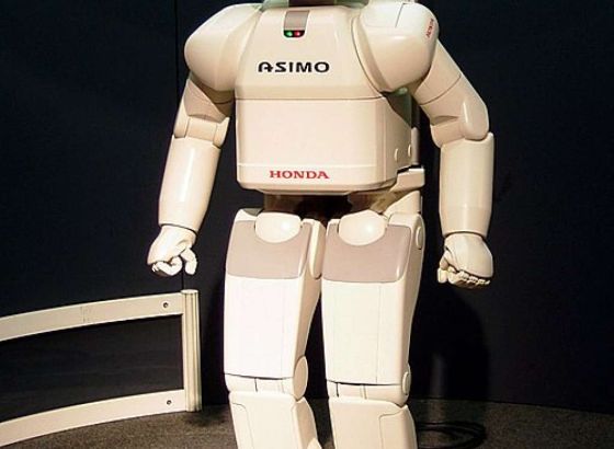 AI umjesto 1.500 radnika u najvećem njemačkom osiguranju?