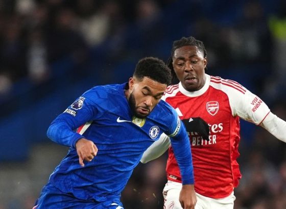 Chelsea s igračem manje uzeo bod protiv Arsenala