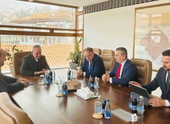 Nikšić s reisom Kavazovićem: Vlada FBiH i IZ u BiH jačaju saradnju i podršku ključnim projektima