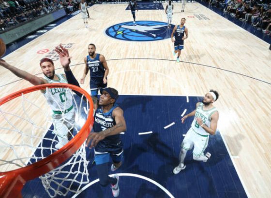 Boston dao 146 poena Vašingtonu, trojka Hačimure za trijumf Lejkersa