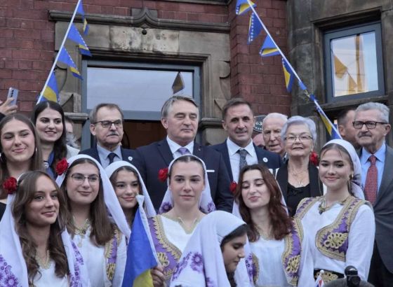 Komšić prisustvovao prijemu u Birminghamu povodom Dana državnosti BiH