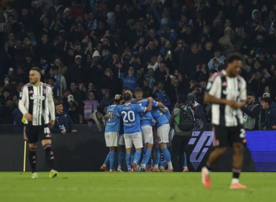 Napoli pobijedio Juventus za povratak na vrh tabele Serije A