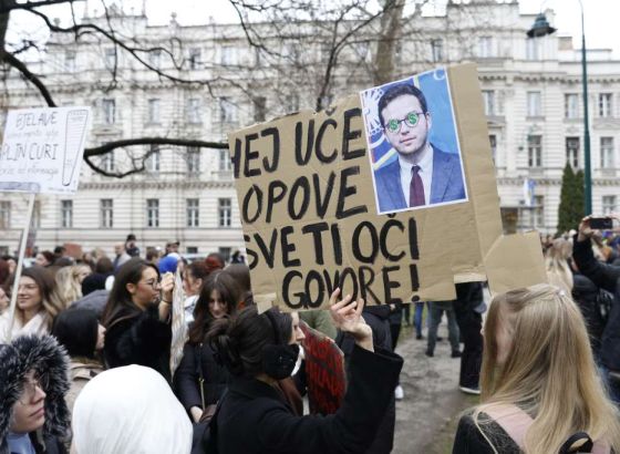 Studenti na protestu u Sarajevu uputili deset zahtjeva Vladi Kantona Sarajevo