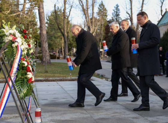 Izaslanstva HDZ-a i DP-a odala počast Franji Tuđmanu na 26. obljetnicu smrti