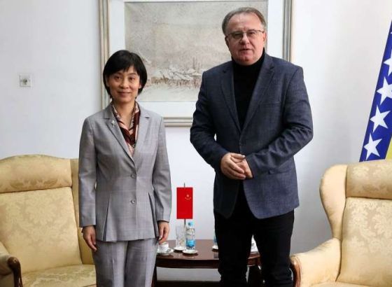 Premijer Nikšić razgovarao sa ambasadoricom NR Kine Li Fan o mogućnostima unapređenja saradnje