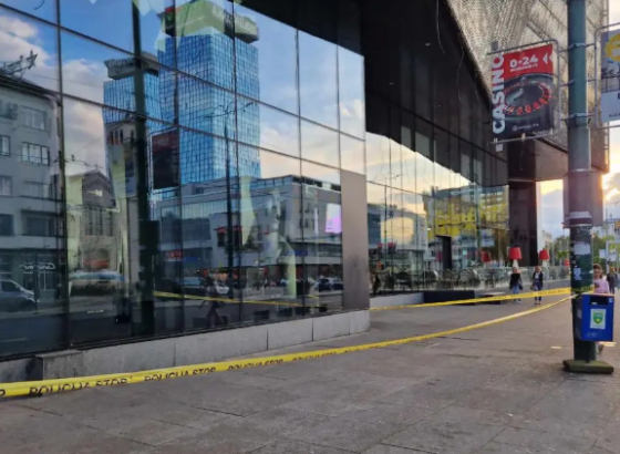 Automobilom pokušali provaliti u Sarajevo City Centar, policija traga za počiniocima