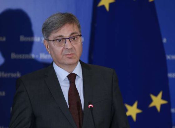 Zvizdić: Neka Nova godina donese više mira, međusobnog razumijevanja i solidarnosti u društvu