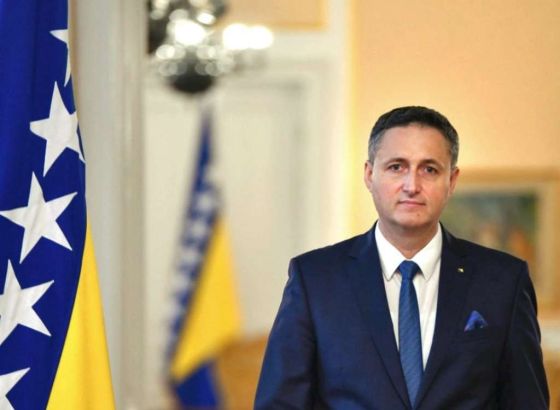 Bećirović: U 2026. GODINI jačajmo solidarnost, zajedništvo i međusobno poštovanje