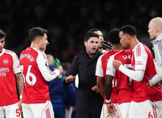 Arsenal razbio Aston Villu na Emiratesu, Manchester United i Chelsea uzeli samo po bod