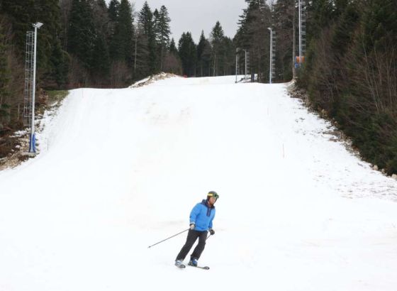 Povoljni uslovi za skijanje na Bjelašnici i Jahorini, pristupne ceste prohodne