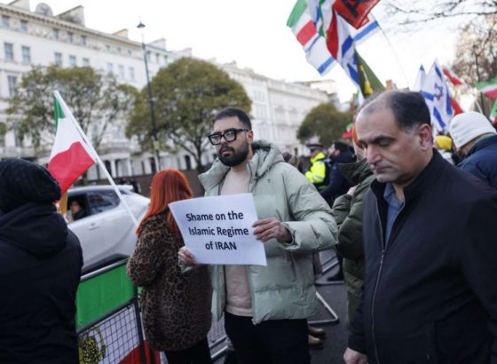Najmanje 35 poginulih i 1.200 privedenih u protestima u Iranu