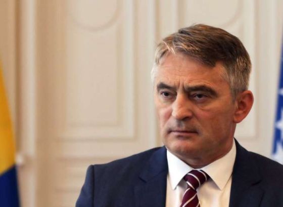 Komšić: Božić podsjeća na snagu skromnosti, odgovornosti i brige za bližnjeg
