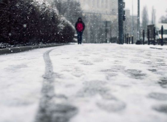 INZ: Snijeg, led i niske temperature - Preporuke građanima za očuvanje zdravlja