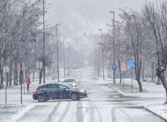 U BiH sutra oblačno vrijeme sa kišom u Hercegovini i snijegom u Bosni