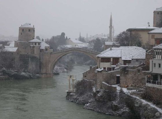 Snijeg i niske temperature u Federaciji BiH, bilježi se blagi porast vodostaja rijeka