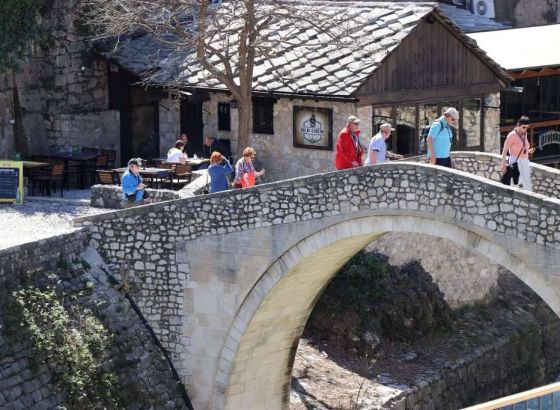 BiH- U novembru broj turista manji za 3,1 posto u odnosu na novembar 2024., broj noćenja veći za 0,3 posto