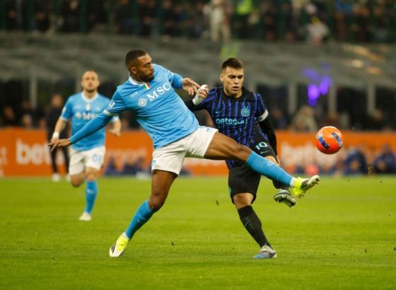 Inter dva puta vodio, Napoli ipak neporažen napustio Meazzu