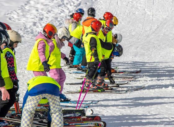 Besplatna škola alpskog i nordijskog skijanja za učenike osnovnih škola iz Novog Sarajeva