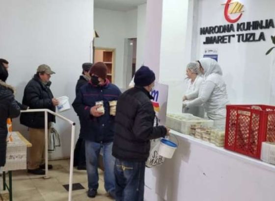 'Merhamet' Švedske donirao 120.000 KM javnim kuhinjama u BiH