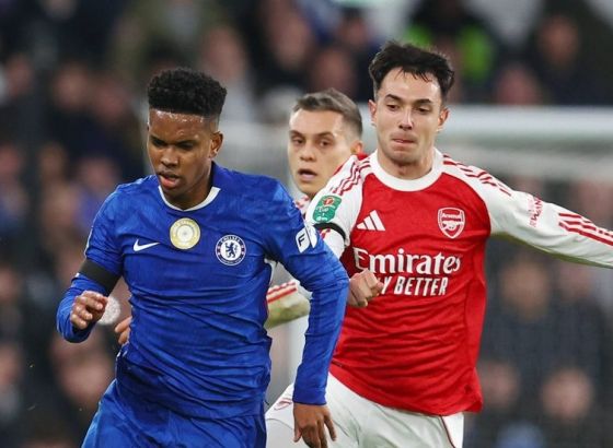 Arsenal slavio u derbiju na Stamford Bridgeu i stekao vrijednu prednost pred revanš