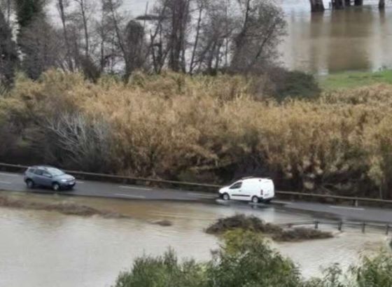 Jug Francuske pogođen obilnim padavinama i poplavama