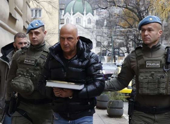 Predmet 'Koverta' - Pretresaju se stanovi i privatna stomatološka ordinacija Muhameda Ajanovića