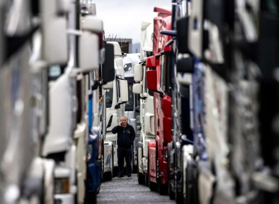Prevoznici četvrti dan blokiraju granice: Traže rješenje za pravilo boravka 90/180 u EU