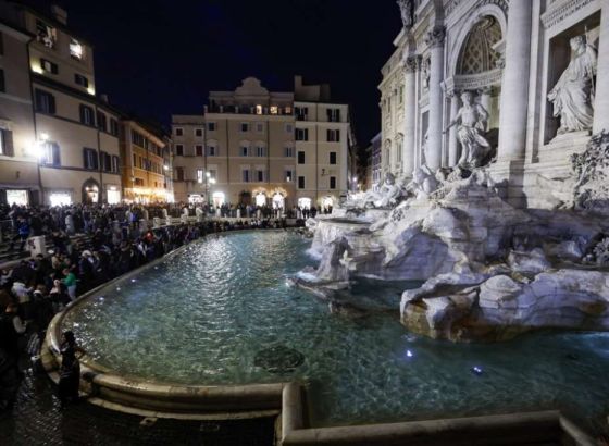 Rim uvodi naplatu pristupa Fontani di Trevi kako bi smanjio gužve