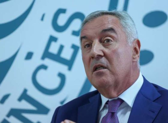 Milo Đukanović negira poznanstvo s Epsteinom