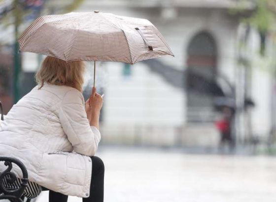 Oblačno i kišovito uz visoke temperature, padavine se nastavljaju do subote