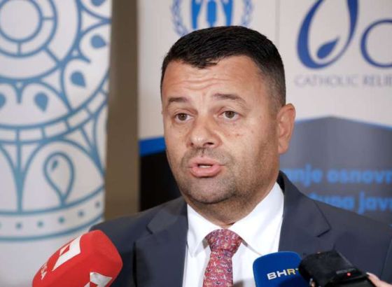 Hurtić odgovorio Petroviću: Bijeljina nije dobila 'nulu', već više od milion KM za Rome
