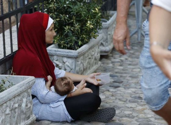 Uhapšene dvije osobe u Sarajevu zbog iskorištavanja djece za prisilno prosjačenje