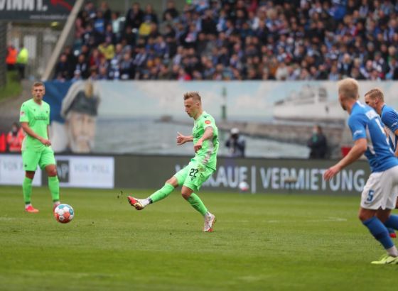 Bivši fudbaler PSV-a i Barsley potpisao za člana WWin lige BiH
