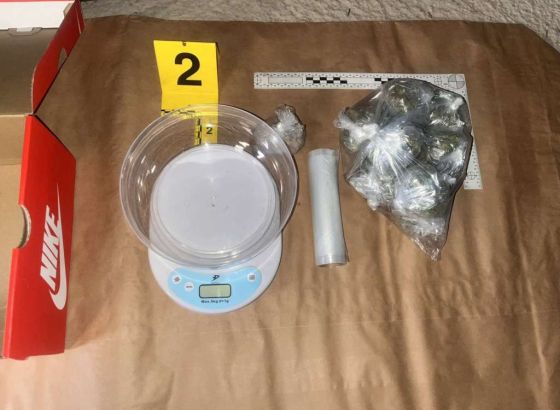 U akciji MUP-a KS 'Rođendan' uhapšen 35-godišnjak, pronađena droga, oružje i municija