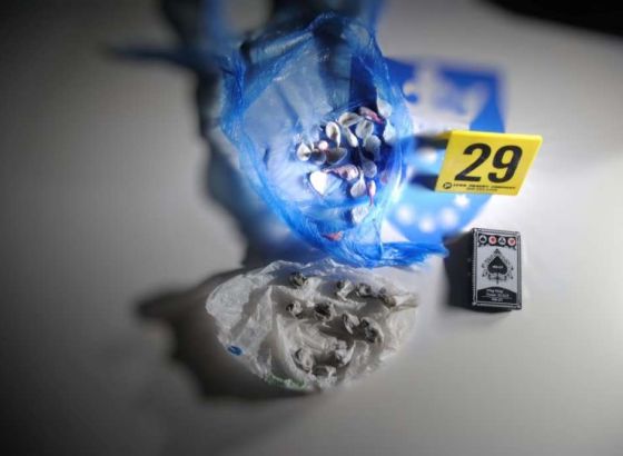Pronađeno oružje i droga u Brezi, uhapšena jedna osoba