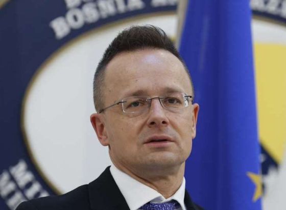 Szijjarto: Mađarska i Slovačka traže od Hrvatske da dopusti transport nafte iz Rusije