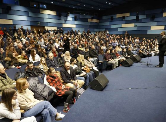 Općina Novi Grad u Sarajevu stipendira đake i studente s područja te općine