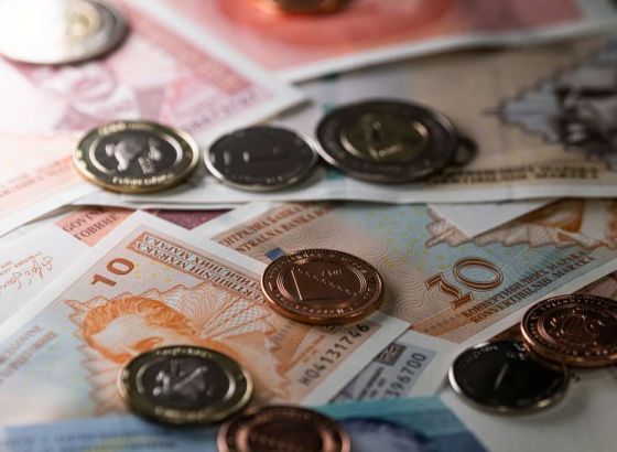 Prosječna plata u decembru u BiH 1.633 KM, najviši rast u IT sektoru
