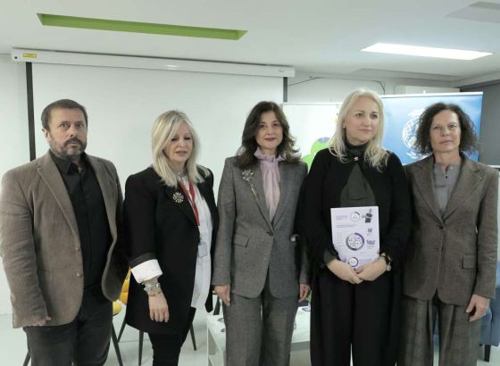 Hrvatska: Svako treće dijete prekomjerne je težine, svaka treća reklama je za slatkiše