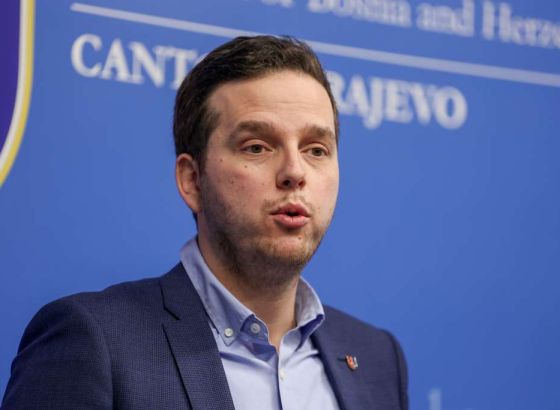 Na sjednici Skupštine Kantona Sarajevo 6. marta o ostavci premijera Nihada Uka