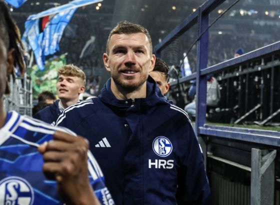 Džeko: Imao sam finansijski bolje ponude od Schalkea
