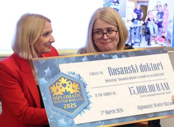 Na Diplomatskom zimskom bazaru prikupljeno 310.000 KM, grantovi uručeni za 28 organizacija (VIDEO)