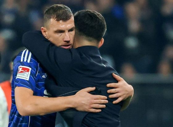 Schalke želi započeti pregovore s Džekom o novom ugovoru