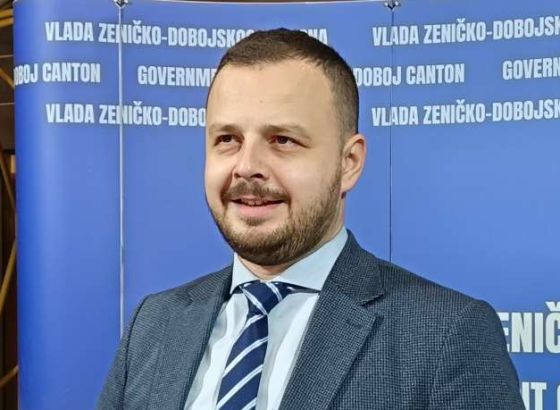 Vlada ZDK finansira smještaj 10 zeničkih porodica iseljenih iz stanova zbog eksplozije plina