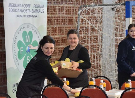 MFS-EMMAUS od početka ramazana podijelio 30.000 iftara i više od 6.000 paketa pomoći