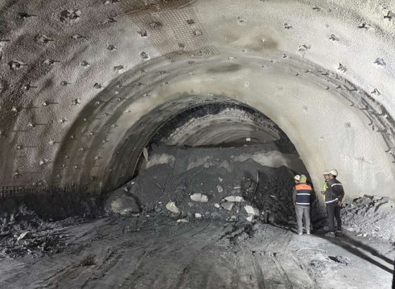 Probijen tunel Crni vrh na dionici Medakovo- Ozimice