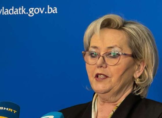 Bećirović: Kolektivni ugovor nije prekršen, ponuđeno povećanje plata u zdravstvu do skoro 10 odsto