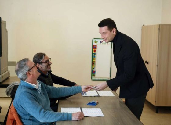Francuska krajnja desnica očekivala nezaustavljiv zamah, ali drugi krug ostaje ključna prepreka