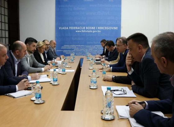 SASTANAK U SJEDIŠTU VLADE FEDERACIJE: Snabdjevanje naftom je glavna tema