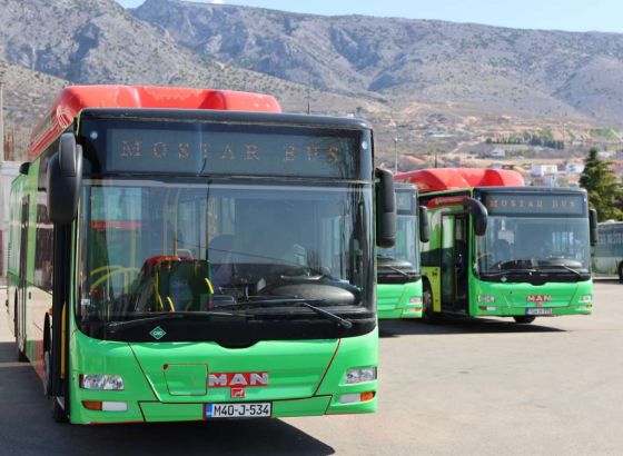 Hrvatska: Dvojica vozača autobusa vozili učenike i vrtićku djecu pod utjecajem alkohola